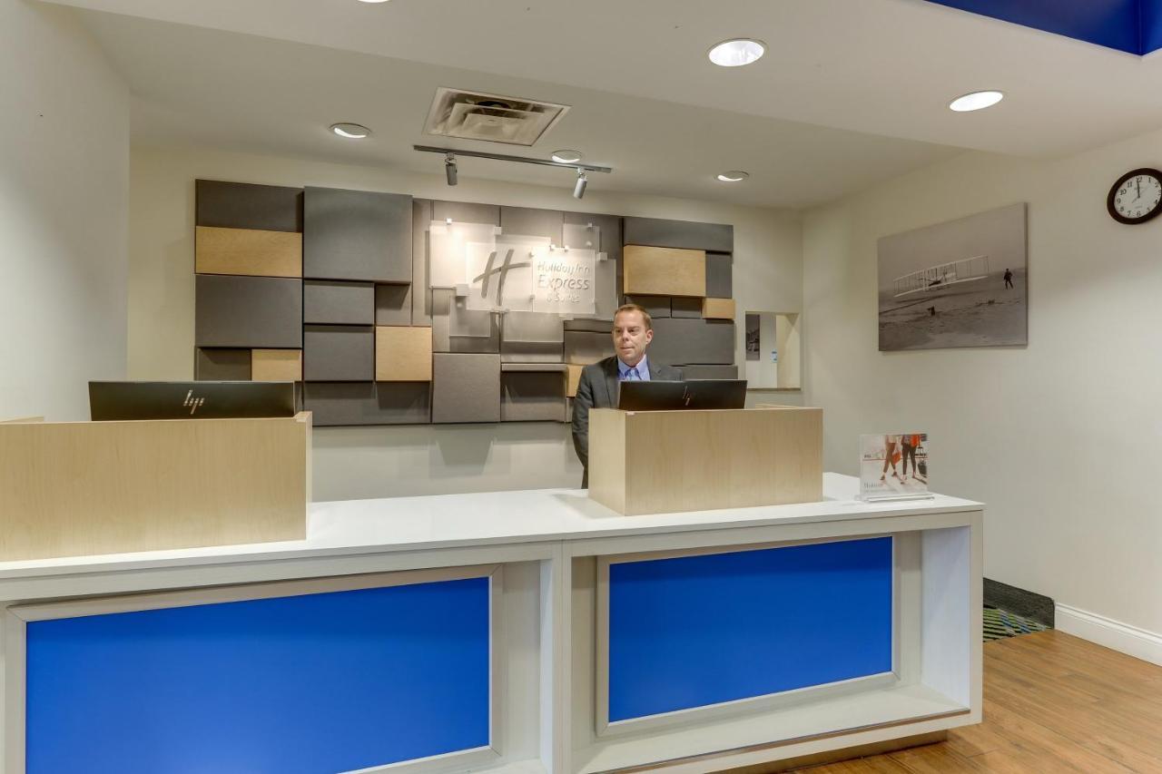 Holiday Inn Express Hotel & Suites Dayton-Centerville By Ihg Екстериор снимка