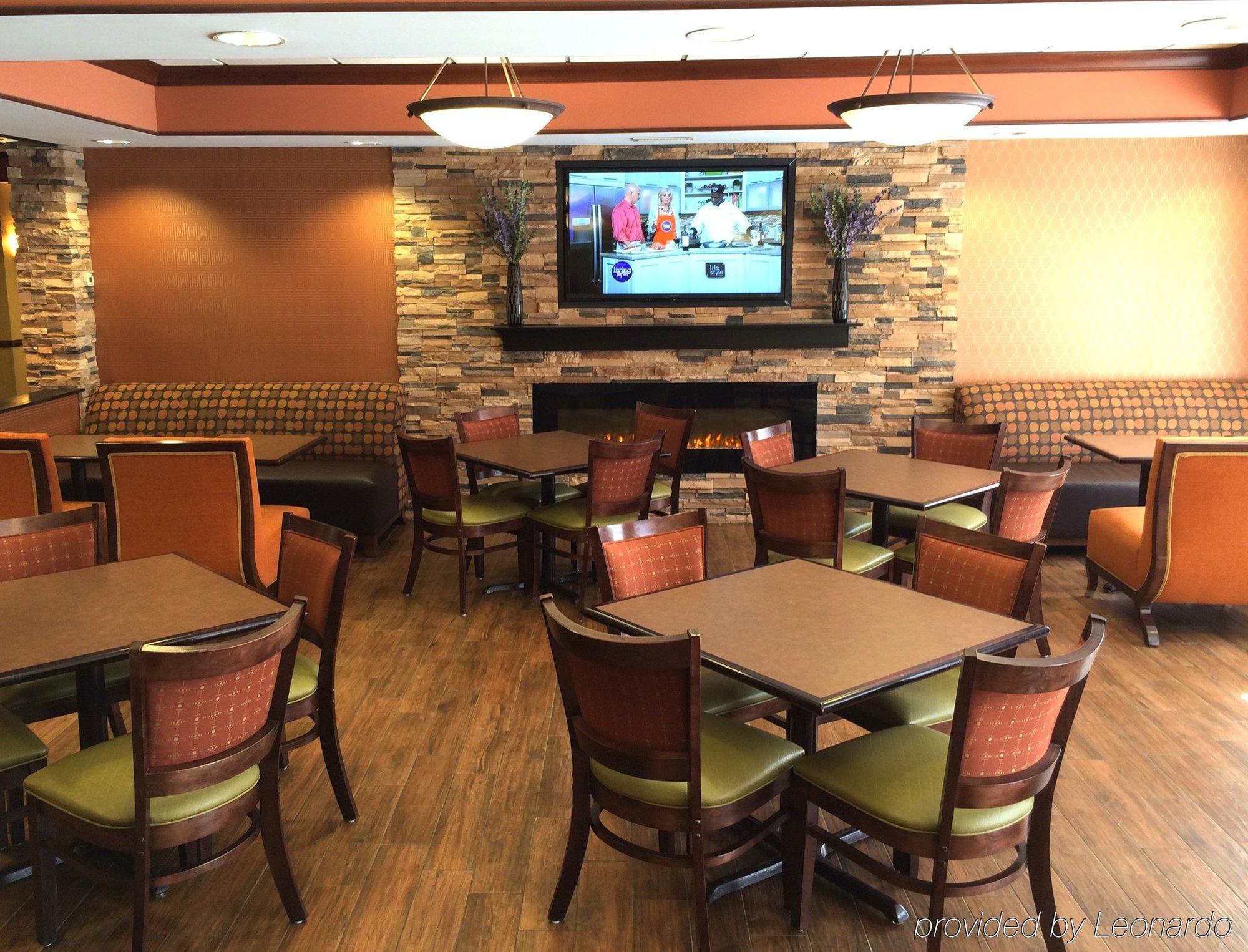 Holiday Inn Express Hotel & Suites Dayton-Centerville By Ihg Екстериор снимка